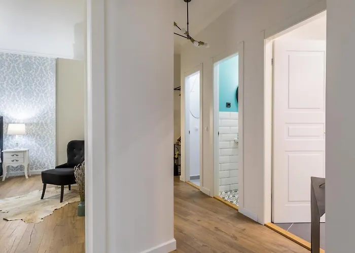 Appartement Charming Retreat In The Heart Of *