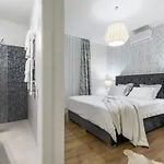 公寓 Charming Retreat In The Heart Of 斯普利特